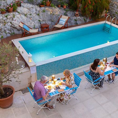Boutique Hotel Capitano Herceg Novi Exteriör bild