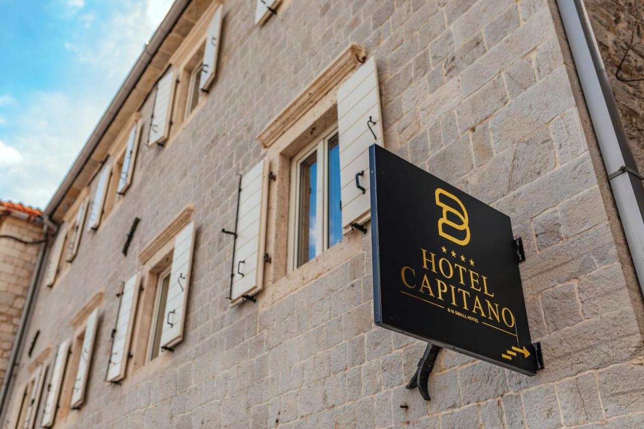 Boutique Hotel Capitano Herceg Novi Exteriör bild